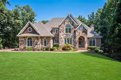 2140 Tee Drive, Braselton, GA 30517 - Photo 1
