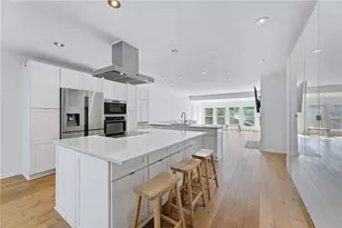 908 Lenox Hill Ct NE, Atlanta, GA 30324 - Photo 3