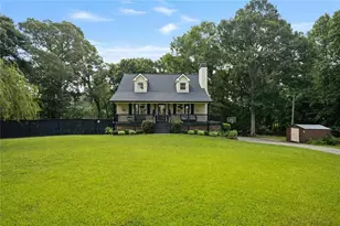 218 Johnson Dr, Braselton, GA 30517 - Photo 1