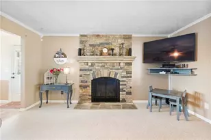 218 Johnson Dr, Braselton, GA 30517 - Photo 3