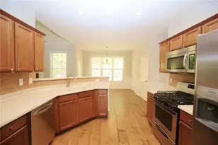 410 Ruby Forest Pkwy, Suwanee, GA 30024 - Photo 5