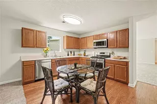 460 Pinevale Ct, Atlanta, GA 30349 - Photo 43