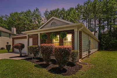 460 Pinevale Court, Atlanta, GA 30349 - Photo 3