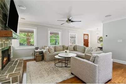 2630 Cove Circle NE, Atlanta, GA 30319 - Photo 9