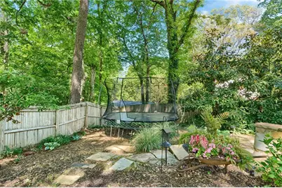 2630 Cove Circle NE, Atlanta, GA 30319 - Photo 47