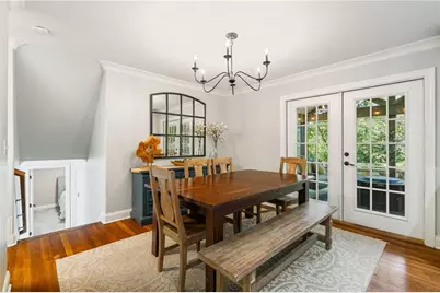 2630 Cove Circle NE, Atlanta, GA 30319 - Photo 13