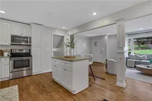 2982 Valley Ridge Dr, Decatur, GA 30032 - Photo 15