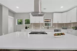 1285 McClure Ave NW, Atlanta, GA 30314 - Photo 9