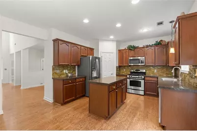 433 Highlands Loop, Woodstock, GA 30188 - Photo 7