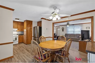 981 Thousand Oaks Drive, Lawrenceville, GA 30043 - Photo 15
