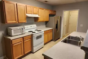 6129 Brookechase Ln, Norcross, GA 30093 - Photo 3