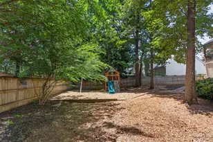 2095 Darien Park Dr, Roswell, GA 30076 - Photo 63