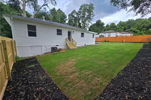 760 Seminole Pl, Marietta, GA 30062 - Photo 3