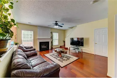 2854 Commonwealth Circle, Alpharetta, GA 30004 - Photo 9