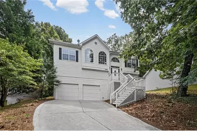 2646 McGuire Drive NW, Kennesaw, GA 30144 - Photo 3
