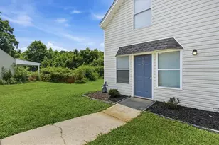 9059 Stoneleigh Trce, Douglasville, GA 30134 - Photo 3