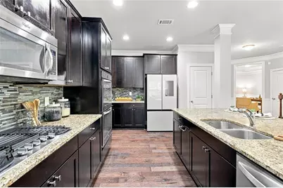 1020 Roswell Manor Circle, Roswell, GA 30076 - Photo 15