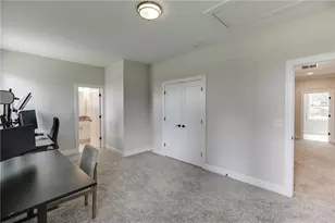 3546 Sandy Woods Ln, Stone Mountain, GA 30083 - Photo 29