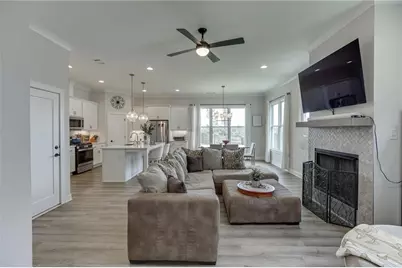 3546 Sandy Woods Lane, Stone Mountain, GA 30083 - Photo 19