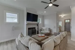 3546 Sandy Woods Ln, Stone Mountain, GA 30083 - Photo 7