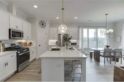 3546 Sandy Woods Lane, Stone Mountain, GA 30083 - Photo 15