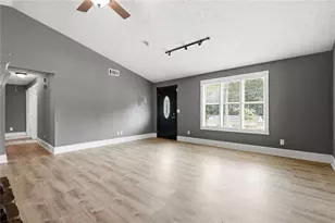 107 Riverchase Dr, Woodstock, GA 30188 - Photo 7