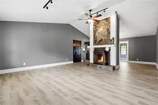 107 Riverchase Dr, Woodstock, GA 30188 - Photo 3
