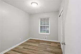 2725 Bradmoor Wy, Decatur, GA 30034 - Photo 15