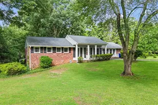 4152 Laynewood Cir, Tucker, GA 30084 - Photo 3