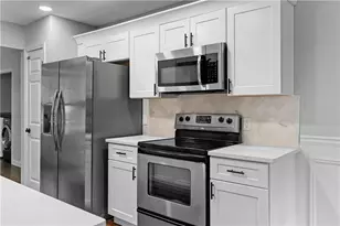 141 Poplar Way, Winder, GA 30680 - Photo 17