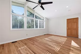 2988 Vine Cir, Decatur, GA 30033 - Photo 3