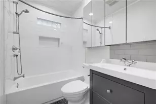 2988 Vine Cir, Decatur, GA 30033 - Photo 13