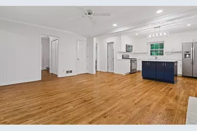 345 W Spalding Drive Drive, Sandy Springs, GA 30328 - Photo 5