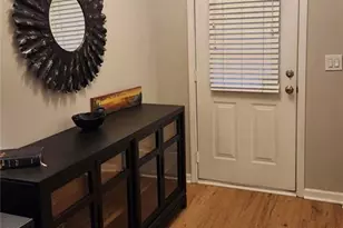 1501 Panther Creek Ct, Kennesaw, GA 30152 - Photo 5