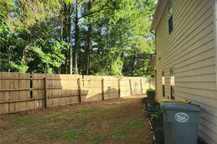 1501 Panther Creek Ct, Kennesaw, GA 30152 - Photo 3