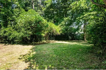 1555 Venetian Drive SW, Atlanta, GA 30311 - Photo 15