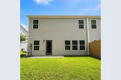 79 Portico Place, Newnan, GA 30265 - Photo 3