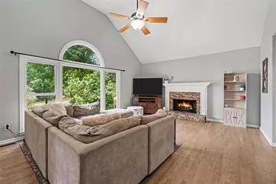 148 Stanbrough Drive, Dallas, GA 30157 - Photo 3