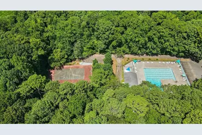 1843 Mountain Creek Drive, Stone Mountain, GA 30087 - Photo 7