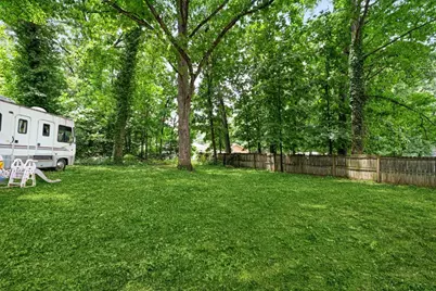 481 E Johns Road NW, Lilburn, GA 30047 - Photo 29