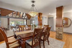 6402 Lakeview Dr, Buford, GA 30518 - Photo 13