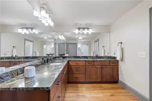 6402 Lakeview Dr, Buford, GA 30518 - Photo 23