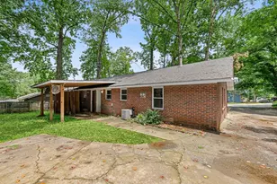 481 E Johns Rd NW, Lilburn, GA 30047 - Photo 27