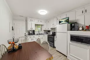 481 E Johns Rd NW, Lilburn, GA 30047 - Photo 11
