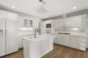 2151 Radcliffe Dr NW, Atlanta, GA 30318 - Photo 15