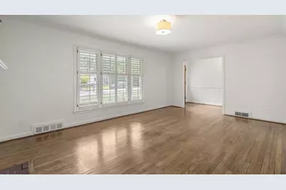 2151 Radcliffe Drive NW, Atlanta, GA 30318 - Photo 9