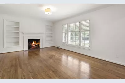 2151 Radcliffe Drive NW, Atlanta, GA 30318 - Photo 7