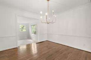 2151 Radcliffe Dr NW, Atlanta, GA 30318 - Photo 11