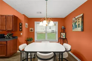 2300 Village Green Dr, Fairburn, GA 30213 - Photo 13