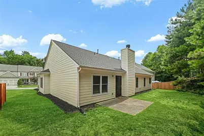 2300 Village Green Drive, Fairburn, GA 30213 - Photo 31